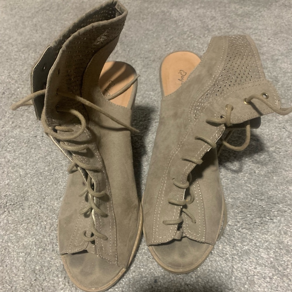 Qupid heels